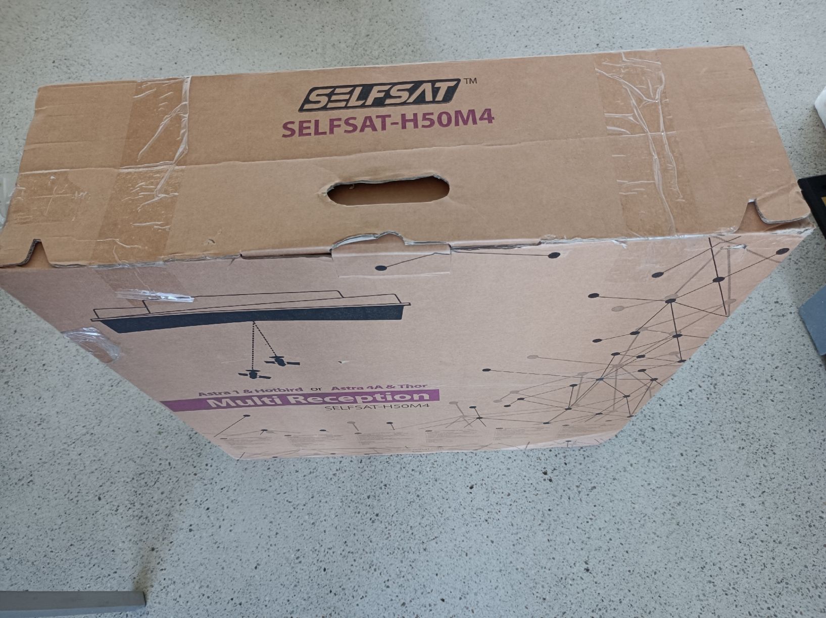 Radiocomunicazione: Selfsat H50M4 Satellitenantenne - originalverpackt – Nuovo (secondo la descrizione) da Schlieren venduto da Pascale07 4