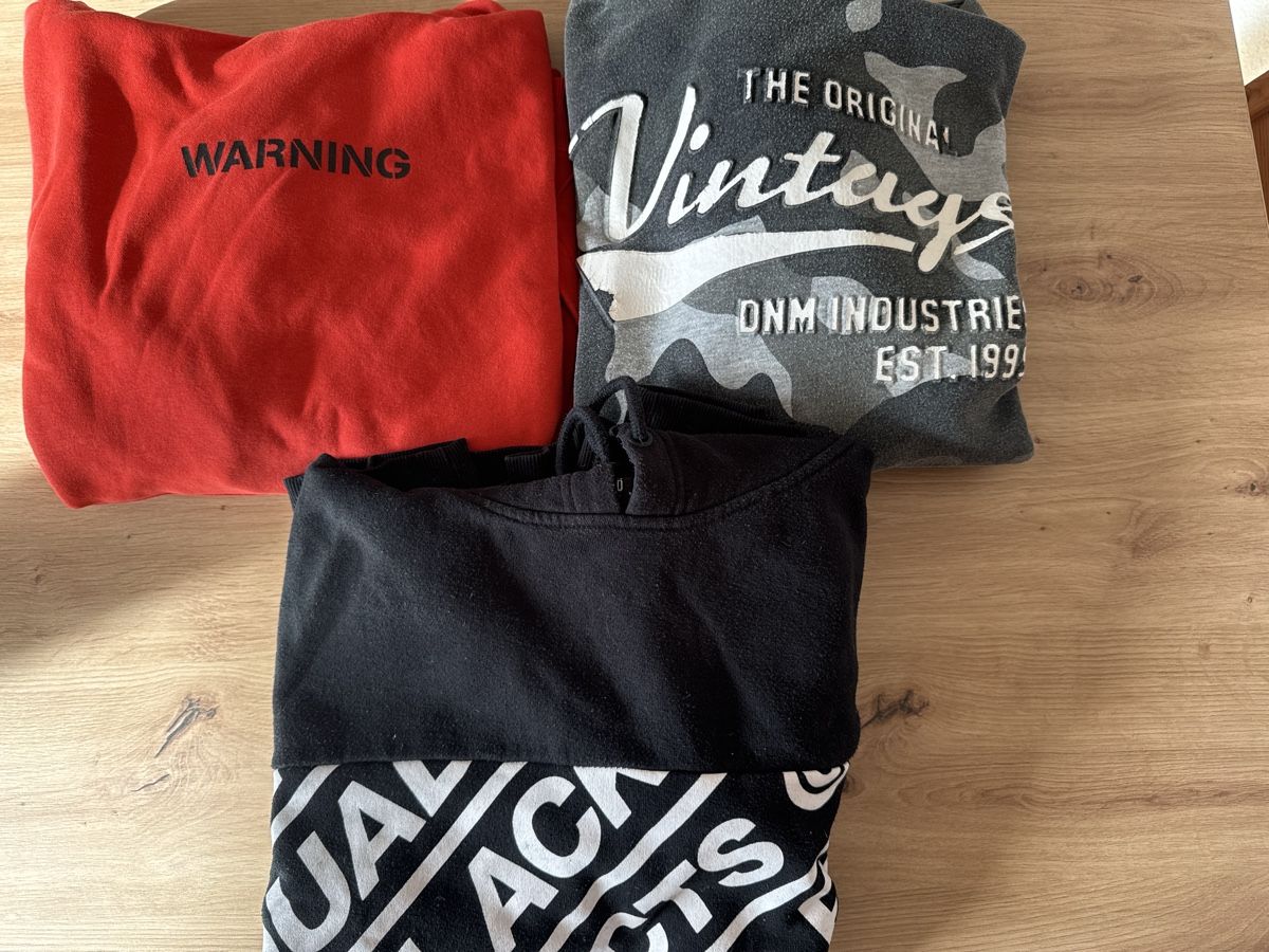 Maglioni & Felpe: Hoodie-Paket XL – Usato da Burgdorf venduto da Lou-123