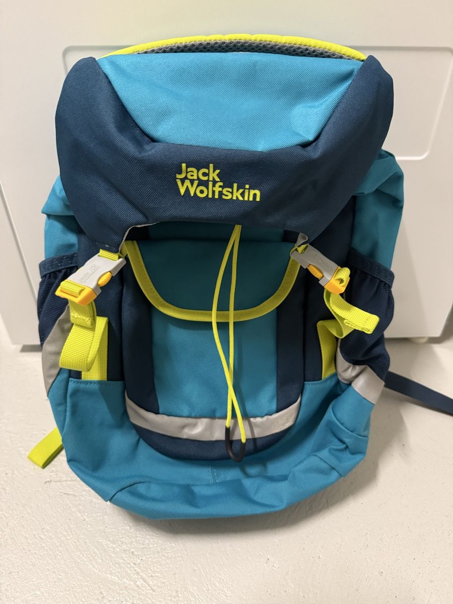 Jack Wolfskin Kindertaschen: Kinderrucksack Jack Wolfskin – Neu (gemäss Beschreibung) aus Oberwil BL von napetak