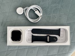 Apple Watch SE (Gen 2) 40mm Mitternacht in OVP mit Zubehör