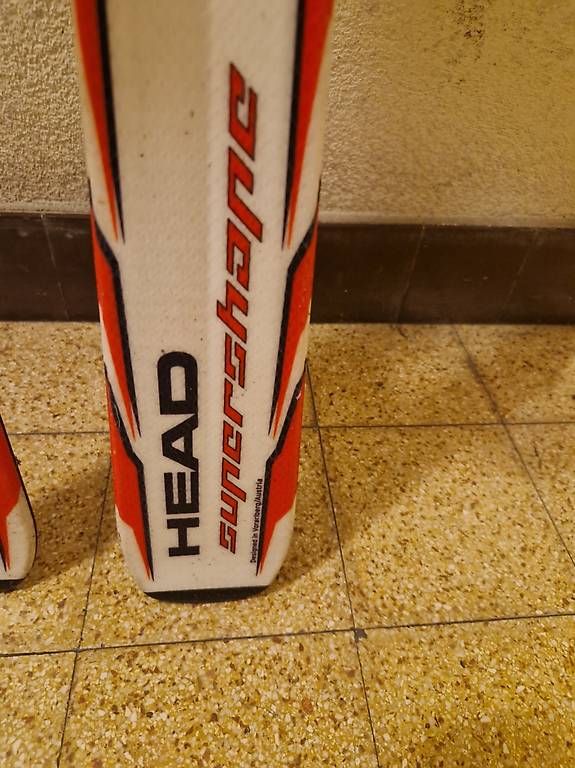 Sci: Ski enfant Head piste  – Usato da St-Prex venduto da jer_759q 2