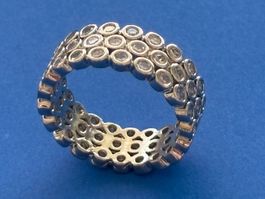 Luxus Elegante Gr:18/8 Ring mit  Zirkonia Farbe: Silver