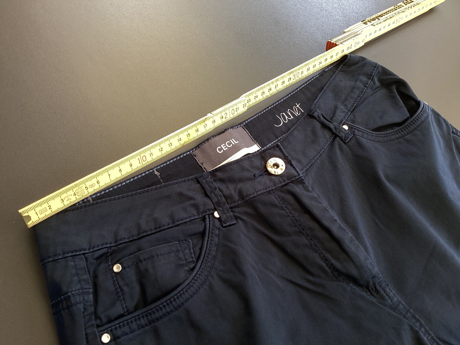 Cecil Hosen: CECIL HOSE GR.30 dunkelblau / dünnerer Stoff / Mod. Janet – Gebraucht aus Frauenfeld von Boldi46 3