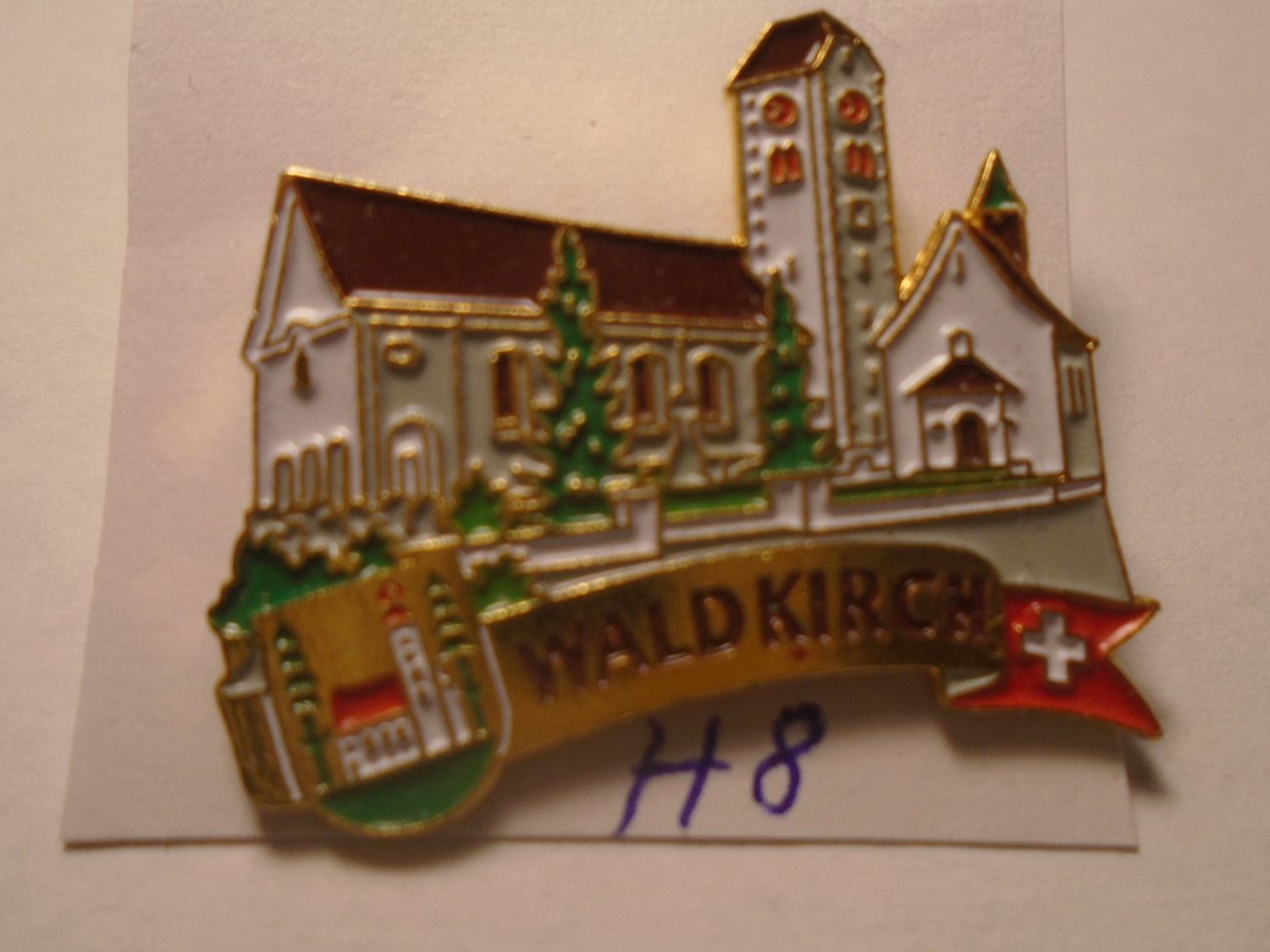 Placchette & Badge: 1 Waldkirch Kirchen Pin (H8) – Usato da Winterthur venduto da Beli2000