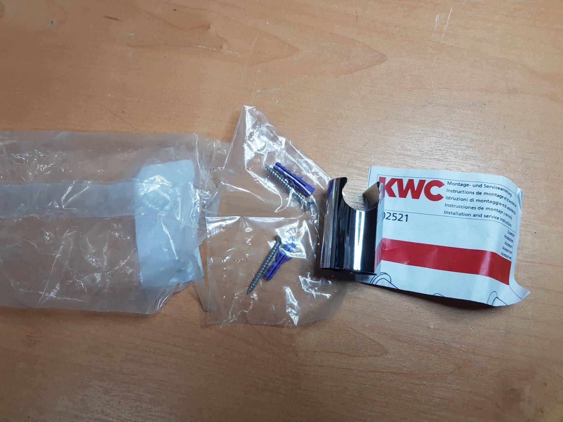 Eisenwaren: KWC crochet pour pommeau douche – Neu und originalverpackt aus Bionnens von Meg011 1