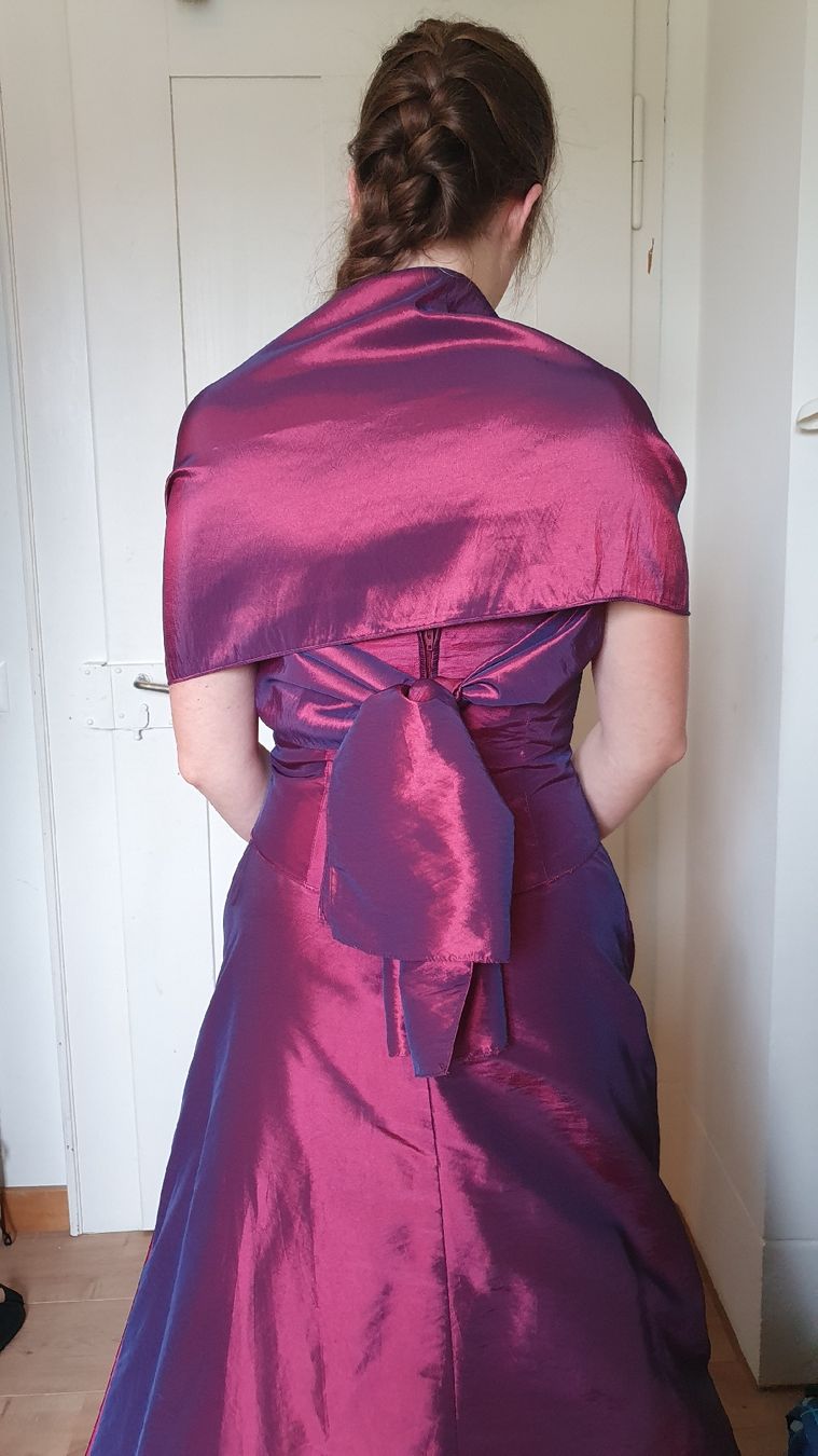 Kleider: Festkleid/ Brautführerinnen- Kleid – Gebraucht aus Tenniken von sina8680 3