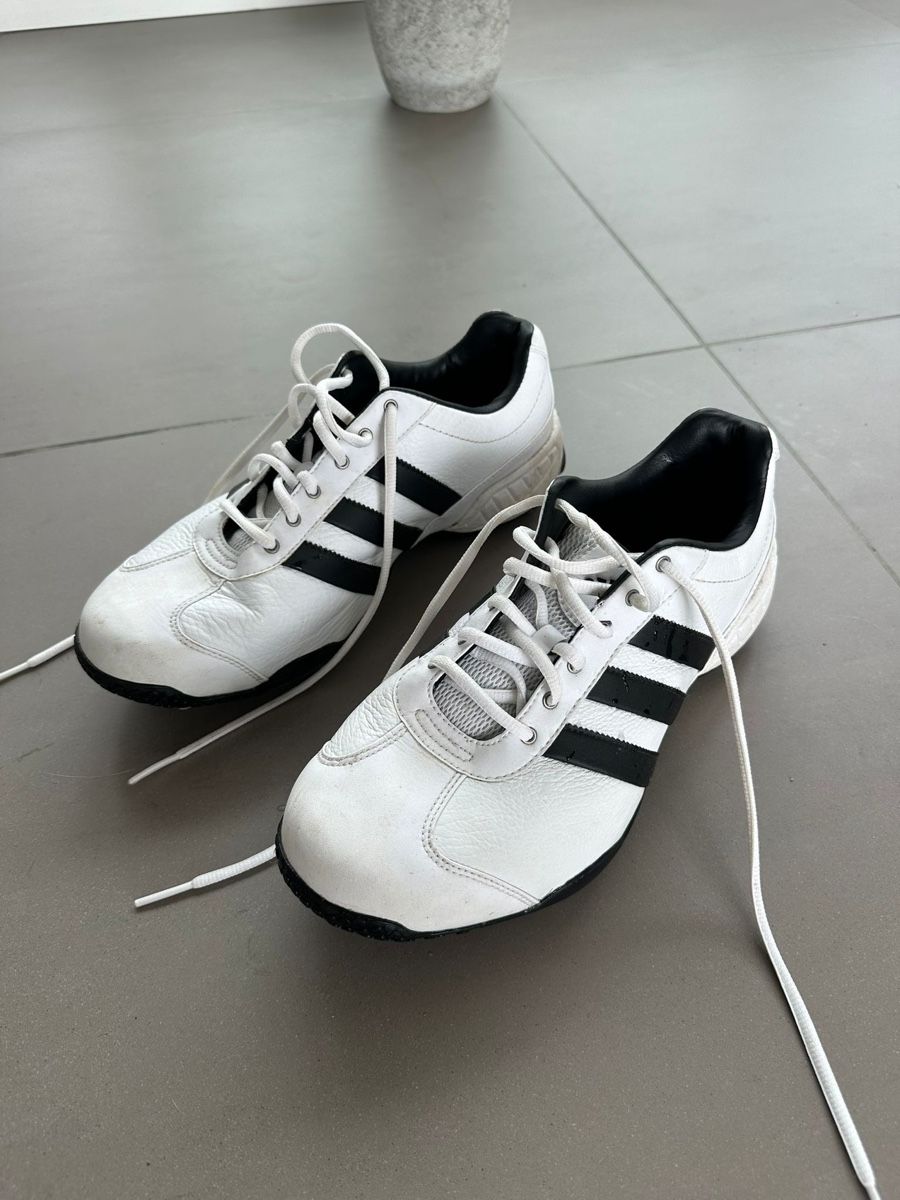 Adidas Herrenschuhe: Adidas Golfschuhe, Gr. 44 2/3 – Gebraucht aus Zürich von Giulia033