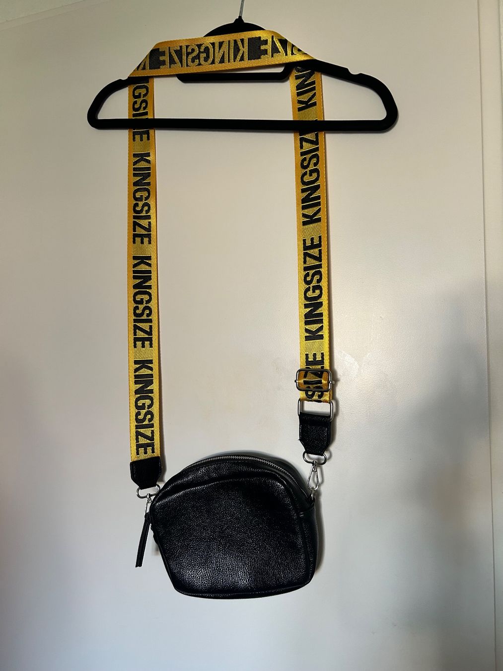 Taschen für Damen: Damen Tasche – Neu (gemäss Beschreibung) aus Bad Ragaz von ocl_2fyc