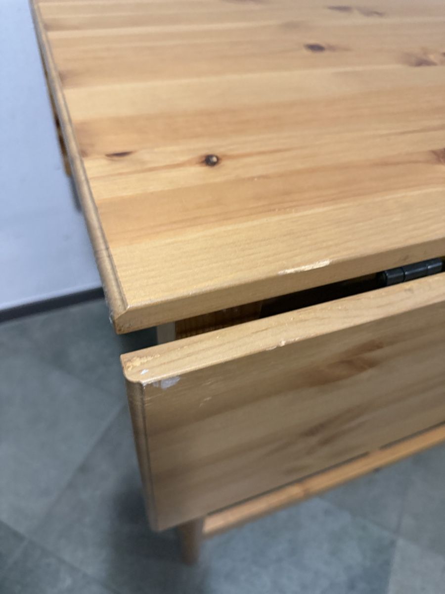 Tavoli: Table en bois  – Usato da Vevey venduto da Matx 3