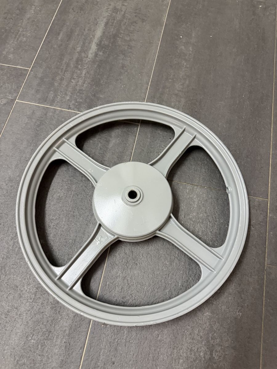 Piaggio Felgen: Piaggio Ciao Felge – Gebraucht aus Seuzach von Darksheep