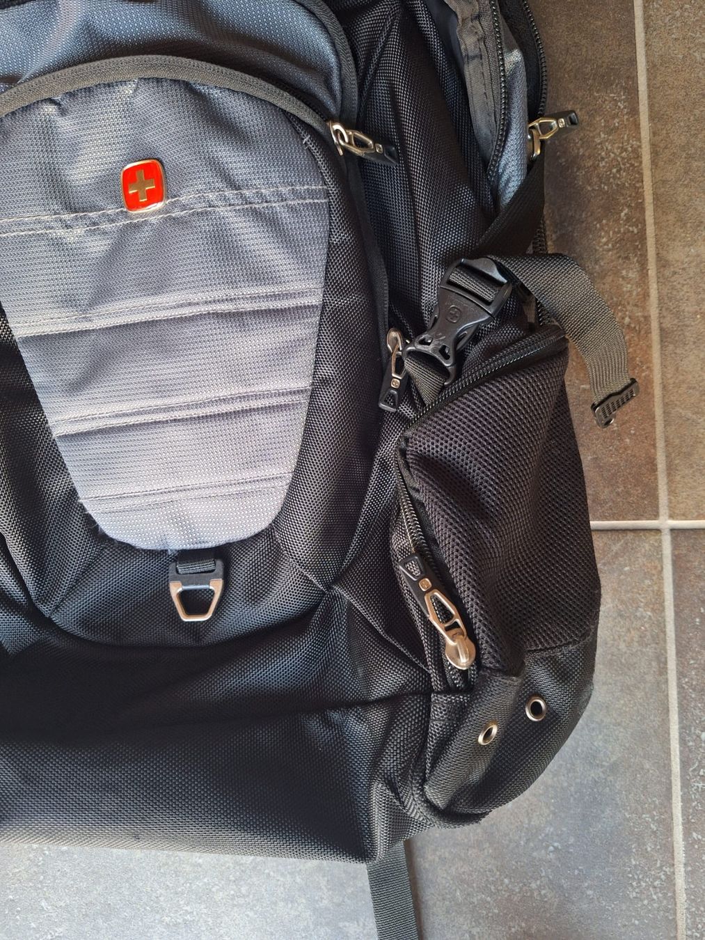 Wenger Rucksäcke: Rucksack schwarz, Wenger – Neu (gemäss Beschreibung) aus Wangen ZH von MarianneMunz 5