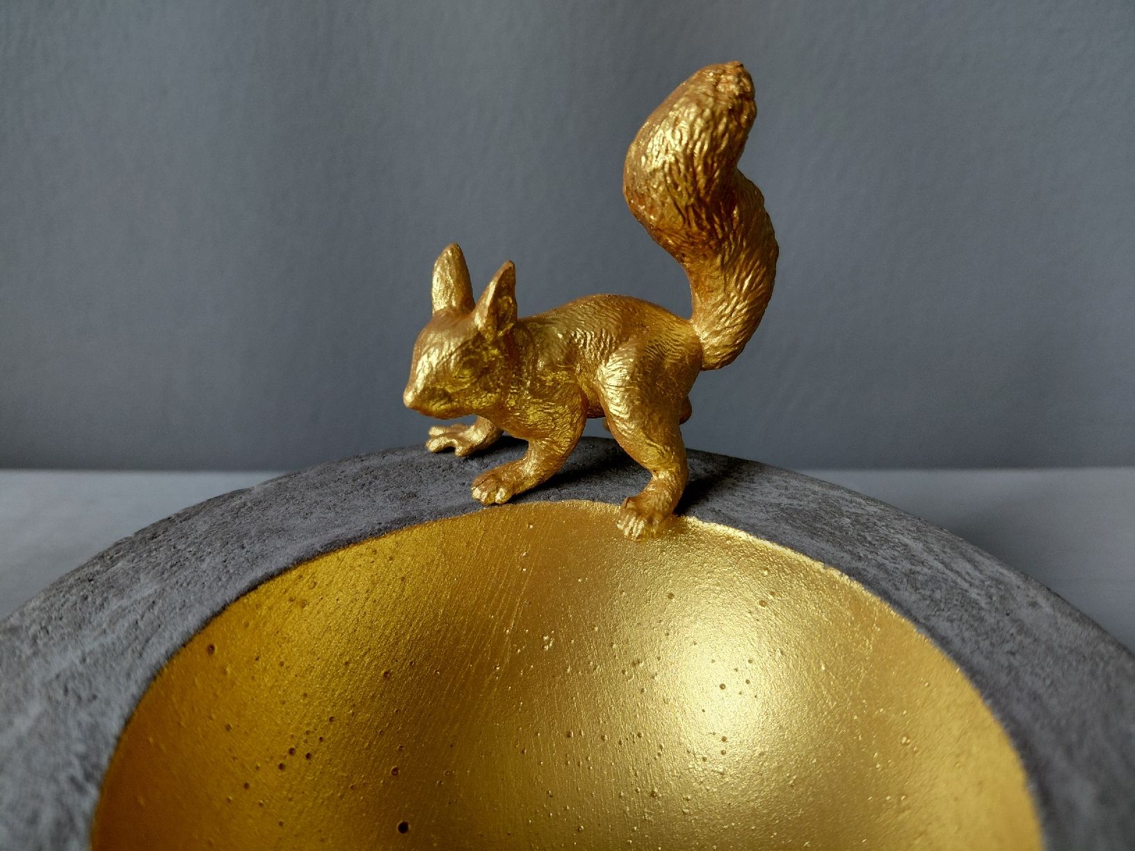 Alle Dekorationen: Betonschale mit Eichhörnchen  – Neu (gemäss Beschreibung) aus Wallisellen von Muggeli1970 2