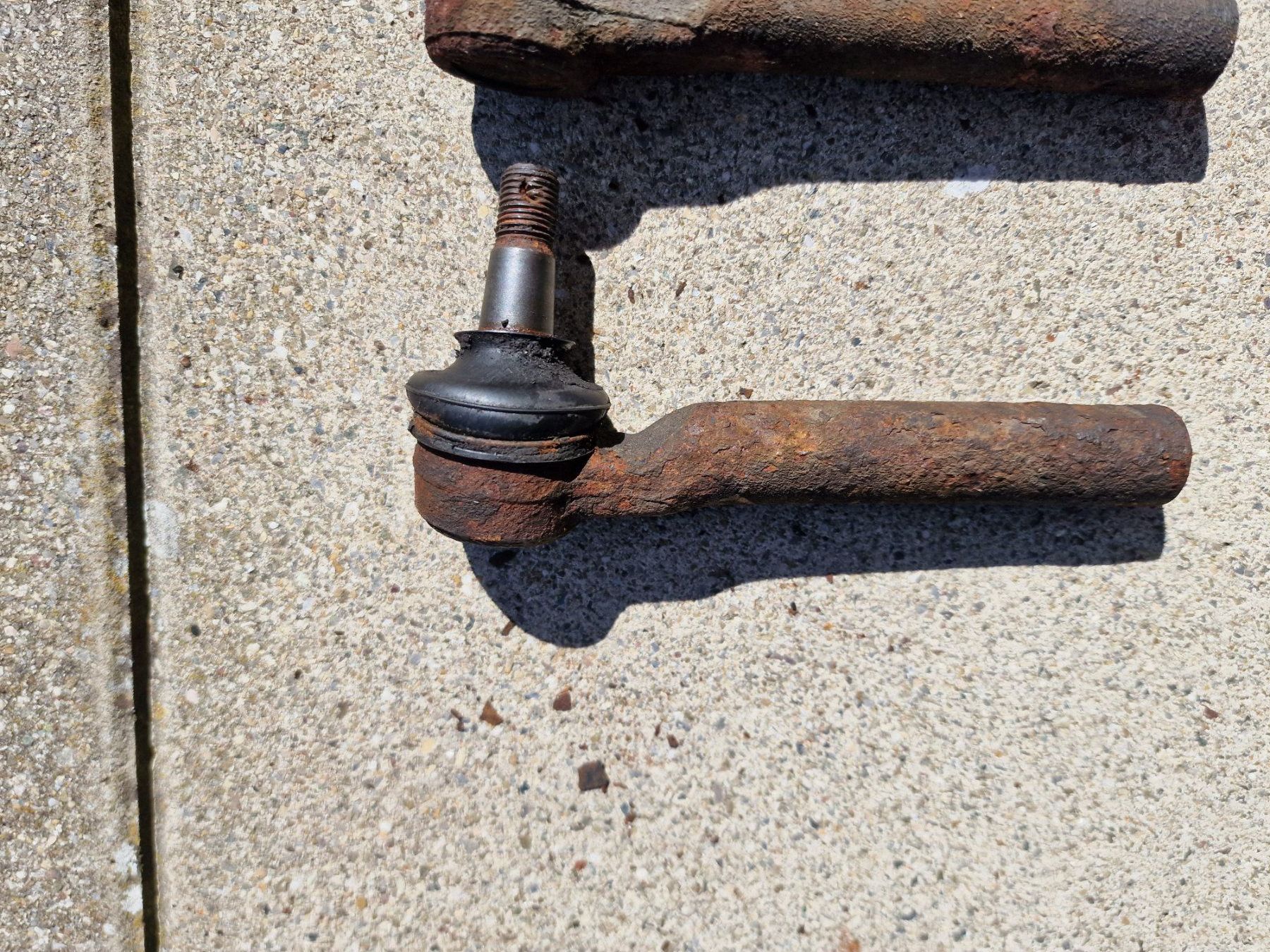 Tutti pezzi di ricambio auto: Spurstangenkopf Set - Steering Tie Rod End - WRX STI – Usato da Buchrain venduto da Sssschaller 4