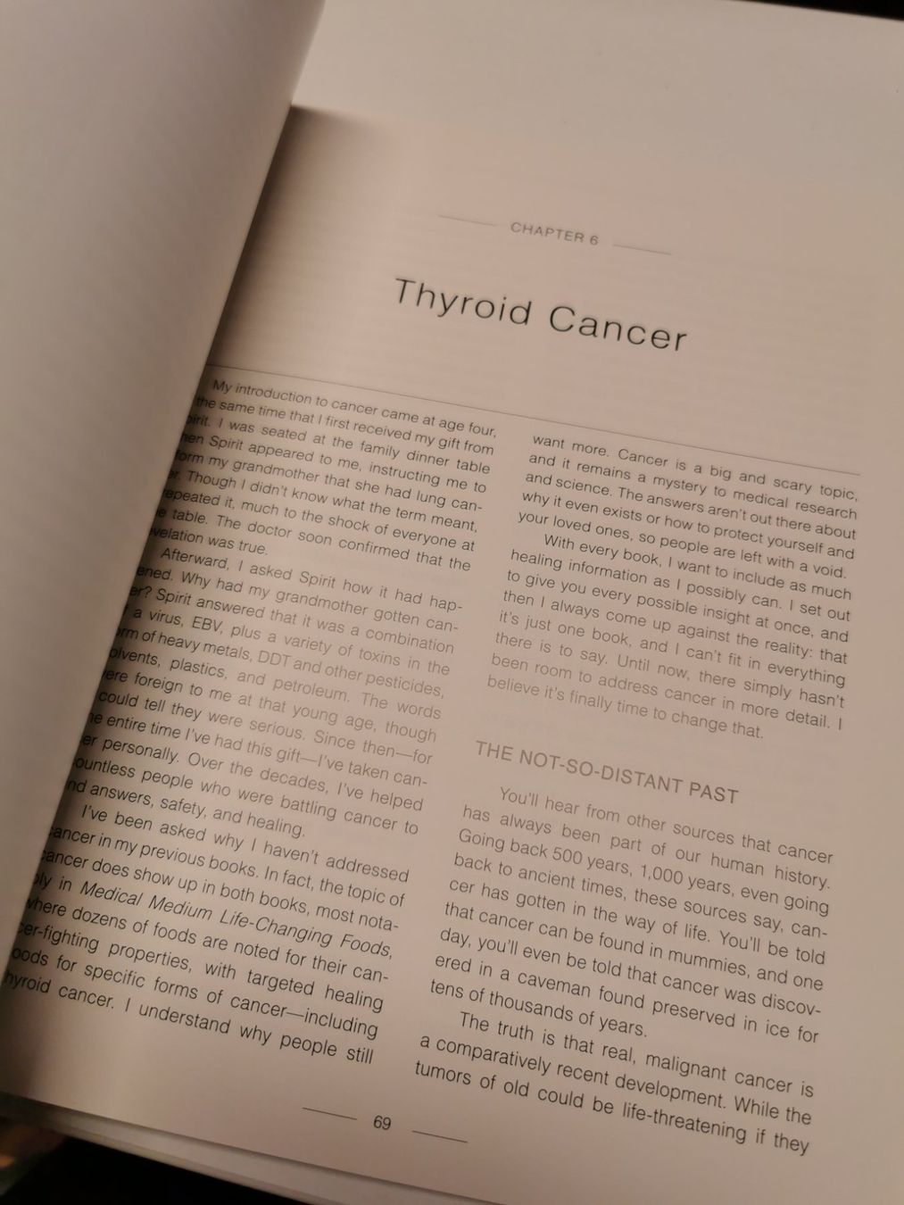 Bücher: Buch Medical Medium Thyroid Healing Hashimoto Lupus Insomnia – Gebraucht aus Fischbach-Göslikon von PitBullDoll 2