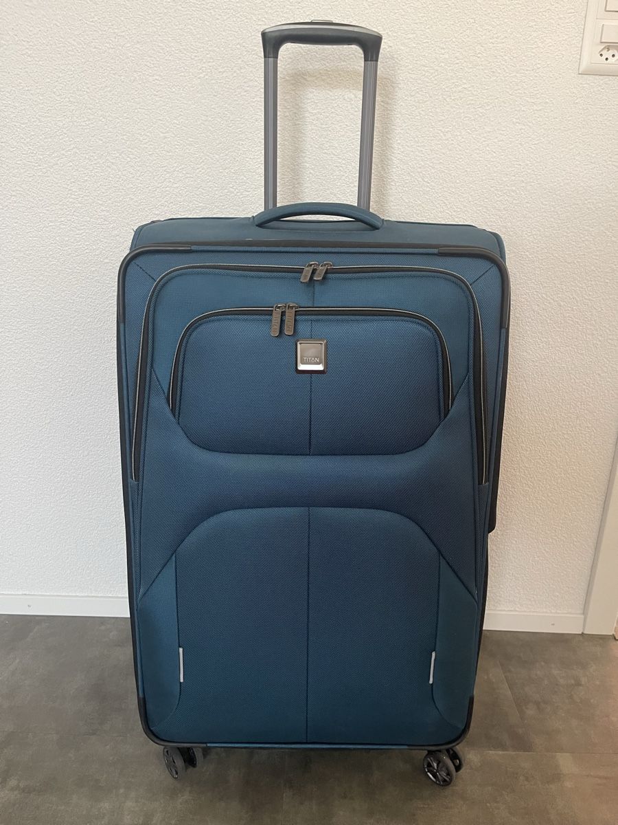 Valigie: Rollkoffer Titan grün / gross 71 x 46 x 26 – Usato da Dörflingen venduto da Benz63