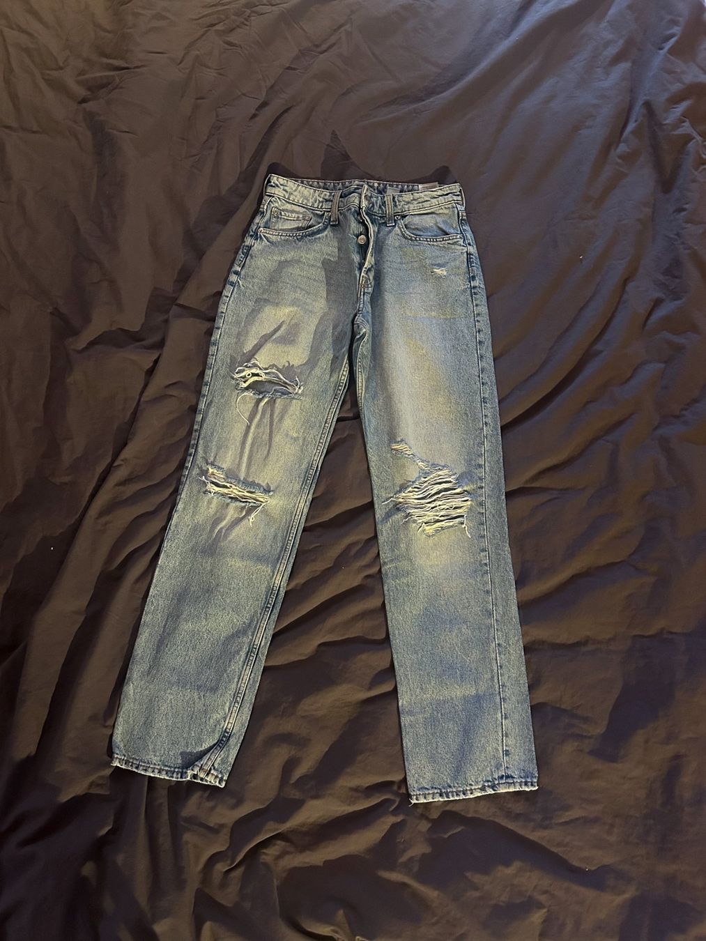 H&M Jeans: Boyfriend Jeans – Gebraucht aus Oberurnen von carinalobnig