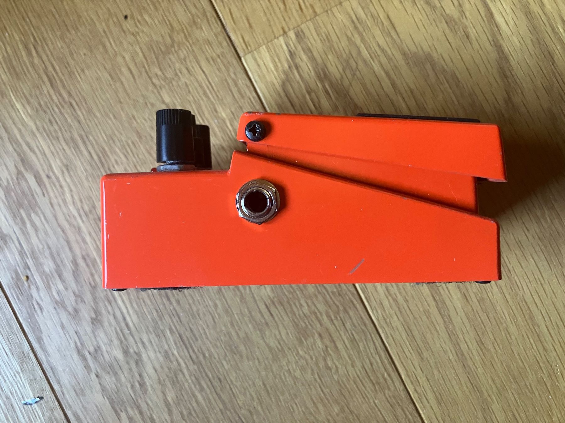 Boss Strumenti musicali: Boss Mega Distortion MD-2 Effektpedal, Defekt! – Difettoso da Bösingen venduto da Taeke 2