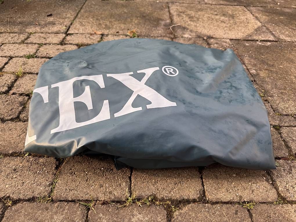 Piscine: Intex Pool inkl viel Zubehör – Usato da Thayngen venduto da spetrasc 4