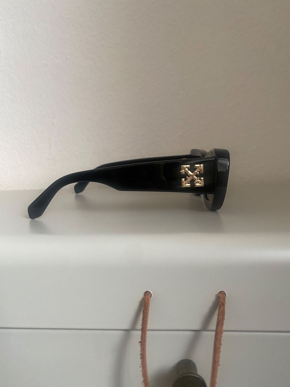 Off-White Occhiali & Lenti: Off-white sunglasses – Nuovo (secondo la descrizione) da Biel/Bienne venduto da Sommer_17 1