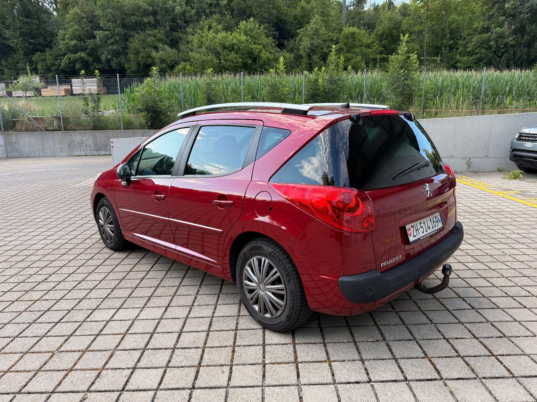Peugeot Autos: Peugeot 207 SW 1.6 – D'occasion à Nürensdorf par Jetti50 1