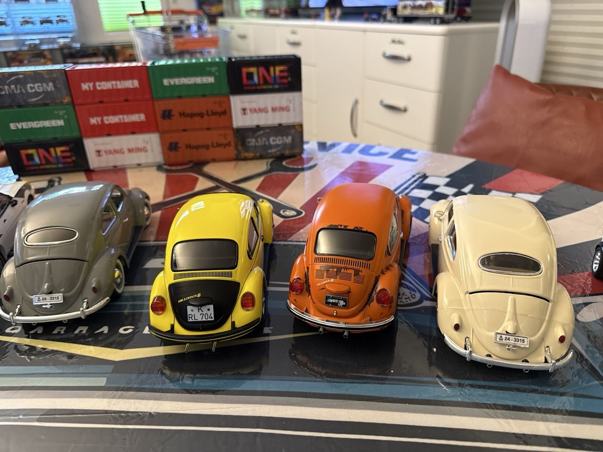 Volkswagen Modellini d'auto: VW Käfer 1303 1:18 – Nuovo (secondo la descrizione) da Basel venduto da Zomeg 5