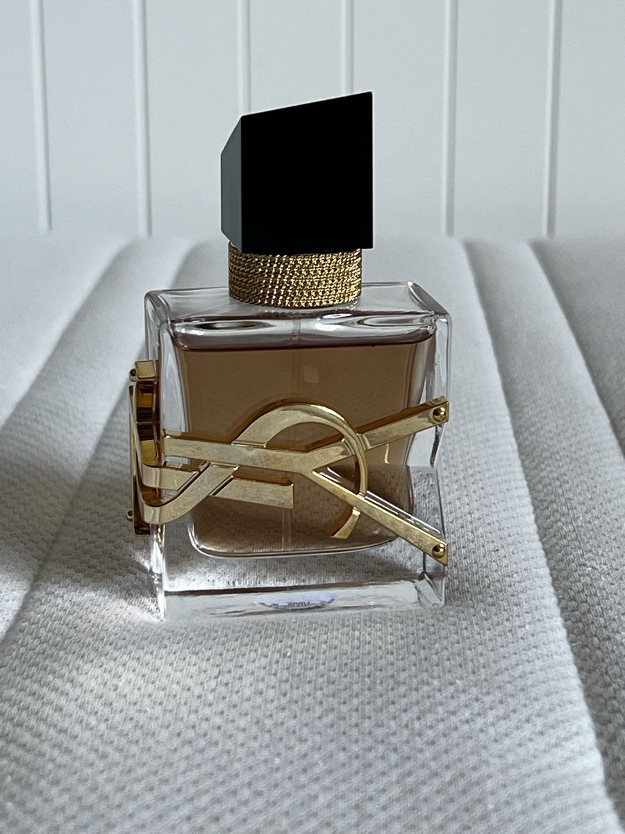 Saint Laurent Parfums & Eau de Toilette: Yves Saint Laurent Libre – Neuf (Voir description) à Sonceboz-Sombeval par Adina.Hauser