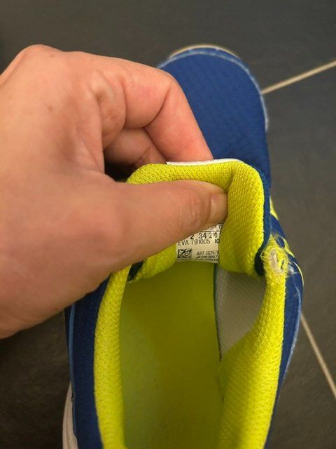 Adidas Scarpe da uomo: Adidas Hallenturnschuhe – Usato da Niederlenz venduto da nad_7g5w 3
