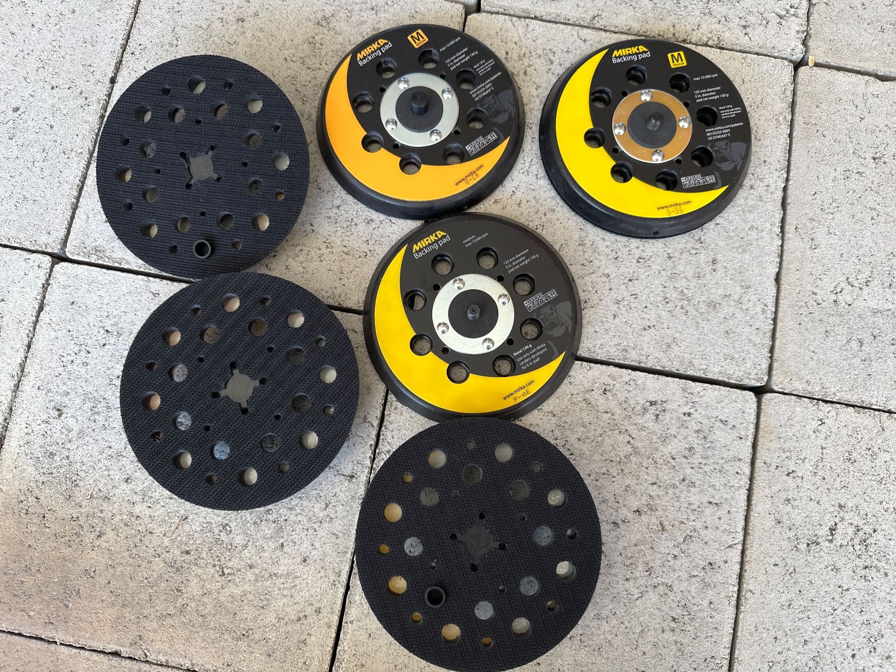 Tutti gli attrezzi: Mirka Schleifteller / Stützteller 6x (Set 2) – Nuovo e nell'imballaggio originale da Thalwil venduto da Wilhelm85