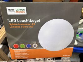 LED Leuchtkugel, neu, 25cm, für Innen und Aussenbereich!