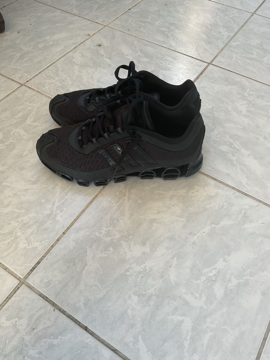 Adidas Herrenschuhe: Adidas Megaride Schuh schwarz – Gebraucht aus Niederhasli von Neo220 1