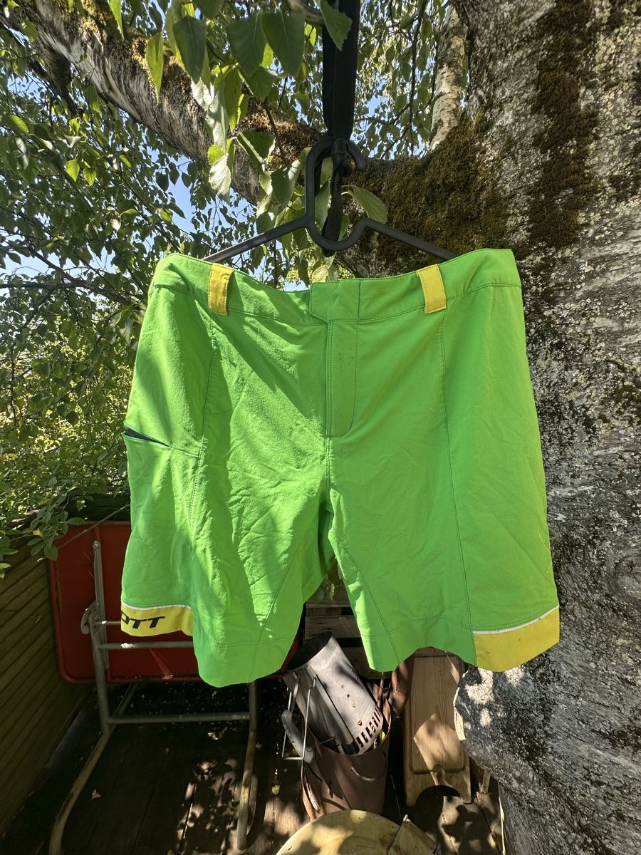 Scott Pantaloni: Scott Bike Hosen Gr.L – Usato da Biel/Bienne venduto da Noah187