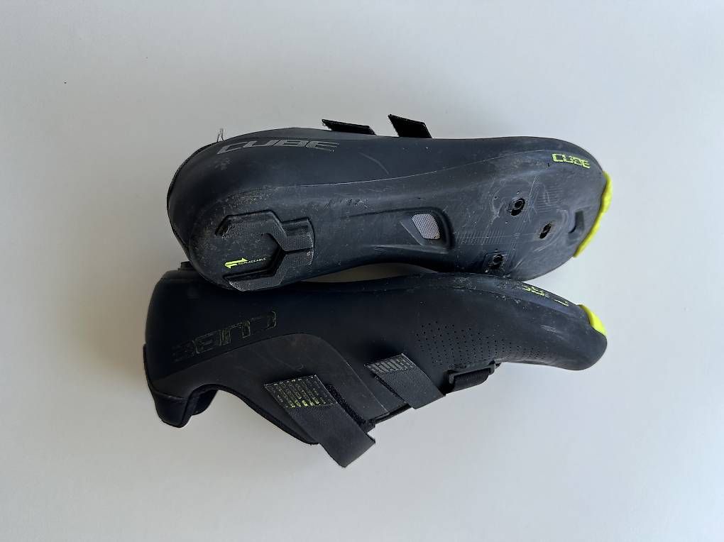 Herrenschuhe: Cube Rennradschuhe  Grösse 42  Schwarz – Gebraucht aus Aarau, Rohr von kri_9vcj 1