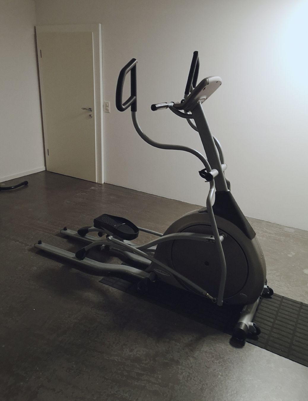 Ellipsentrainer Vision Fitness X6200 klappbar / zerlegt (Gebraucht) in ...