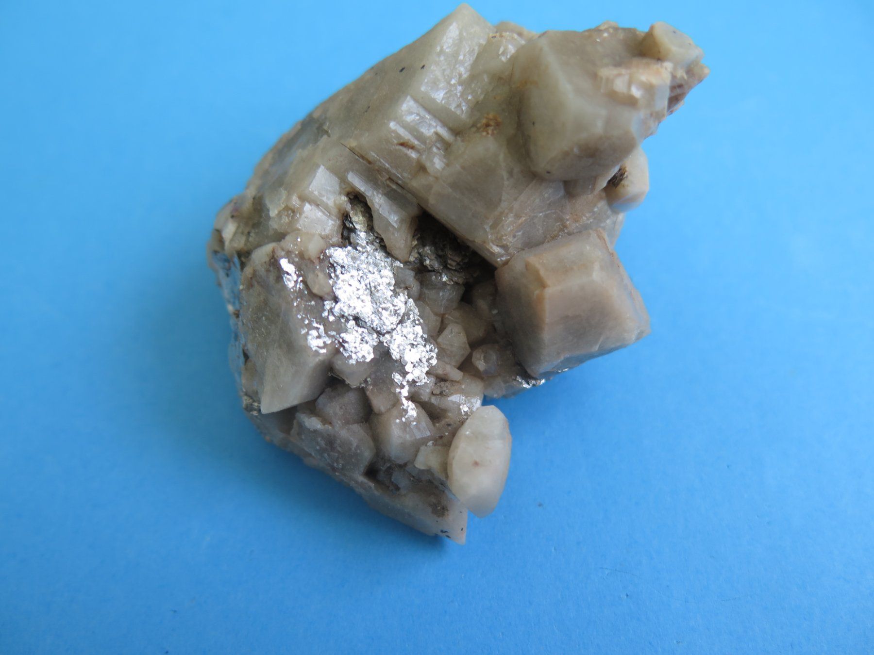 Minerali & Pietre curative: Mikroklin mit Muskovit von Namibia – Usato da Schaffhausen venduto da Yamakana51L8736OQ8