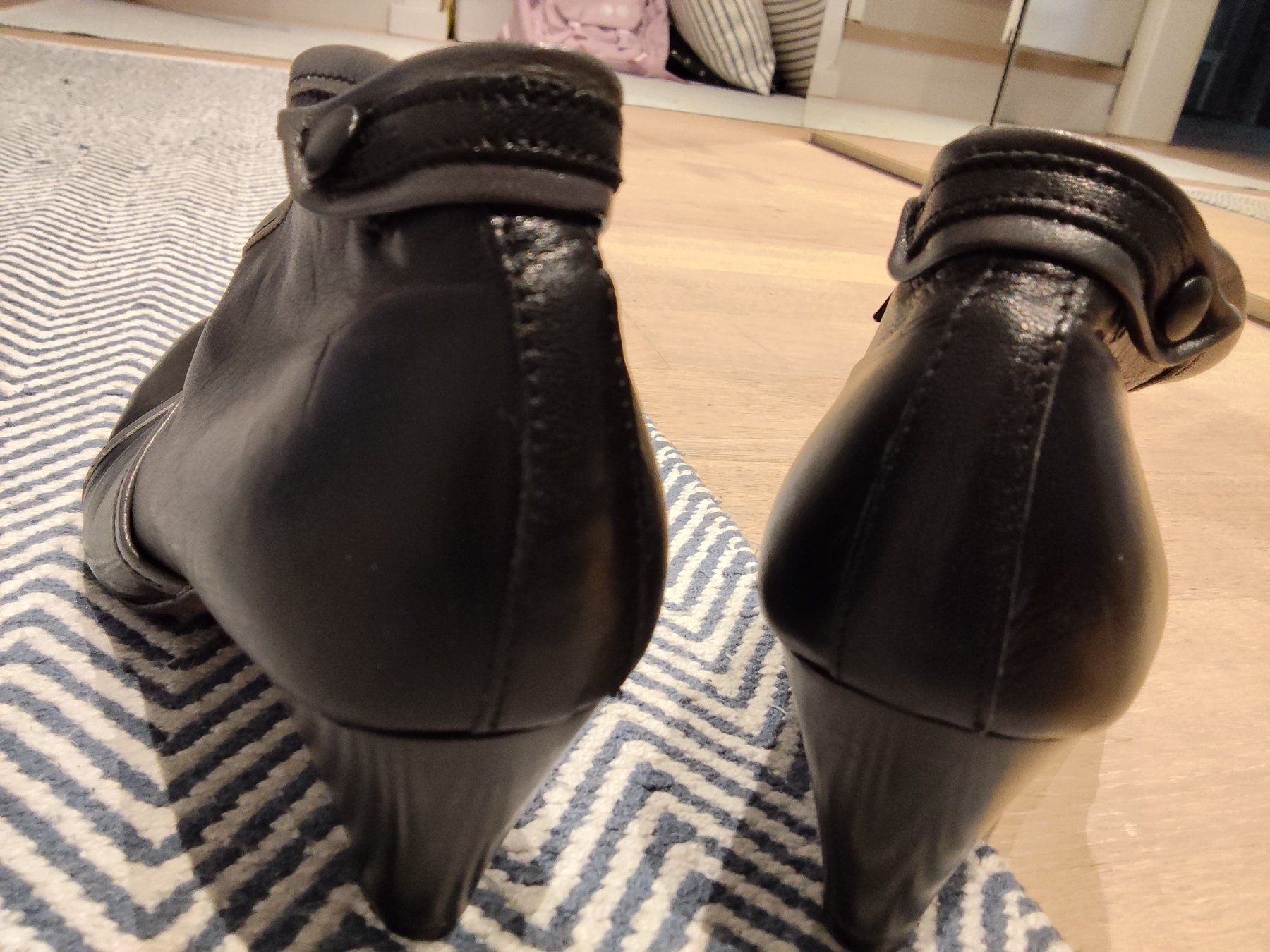 Damenschuhe: Echte Leder Stiefeletten, Gr. 38 GIXUS – Gebraucht aus Bellikon von MellonCollieMitTwint 2