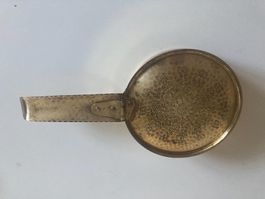 Kleine Pfanne mit Deckel