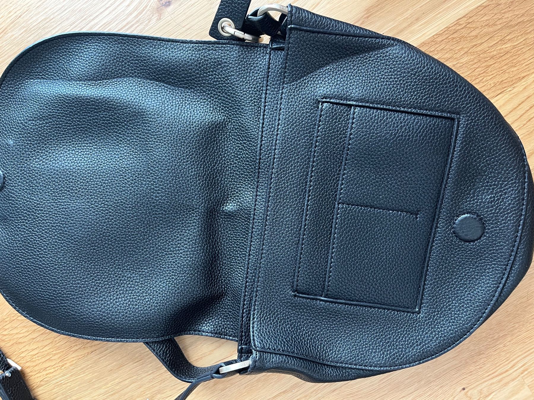 Calvin Klein Taschen für Damen: Calvin Klein Umhäng Schwarz Leder Look Umhaengetasche Som... – Gebraucht aus Uster von alexandraklopfer 1
