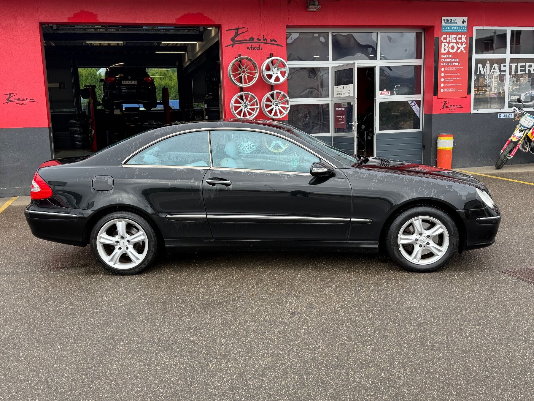 Mercedes-Benz Automobili: Mercedes CLK 320 Coupe – Usato da Courrendlin venduto da shopwheels 2