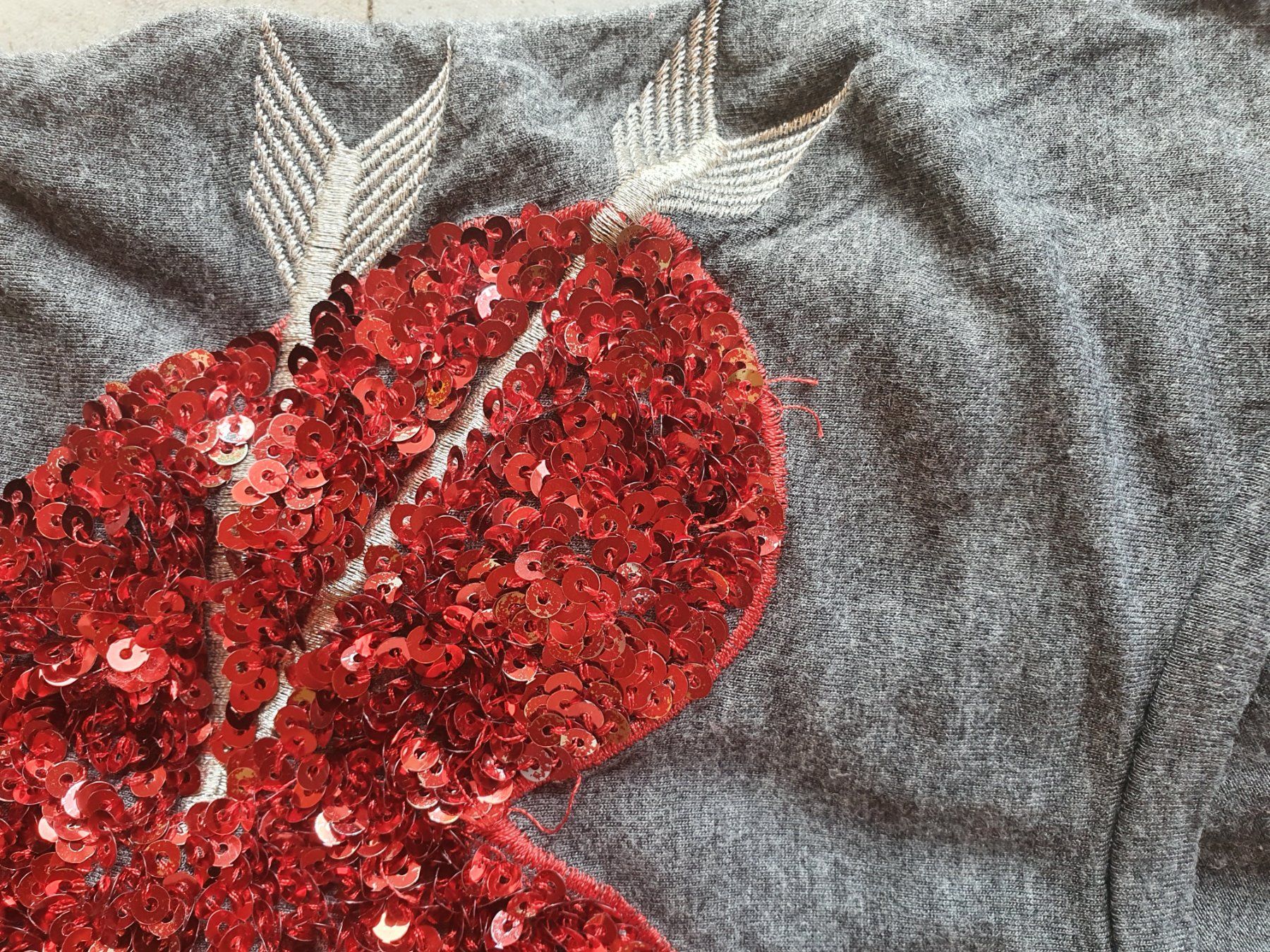 H&M T-shirt: T-Shirt – Usato da Moosseedorf venduto da Sonnenschein.. 4