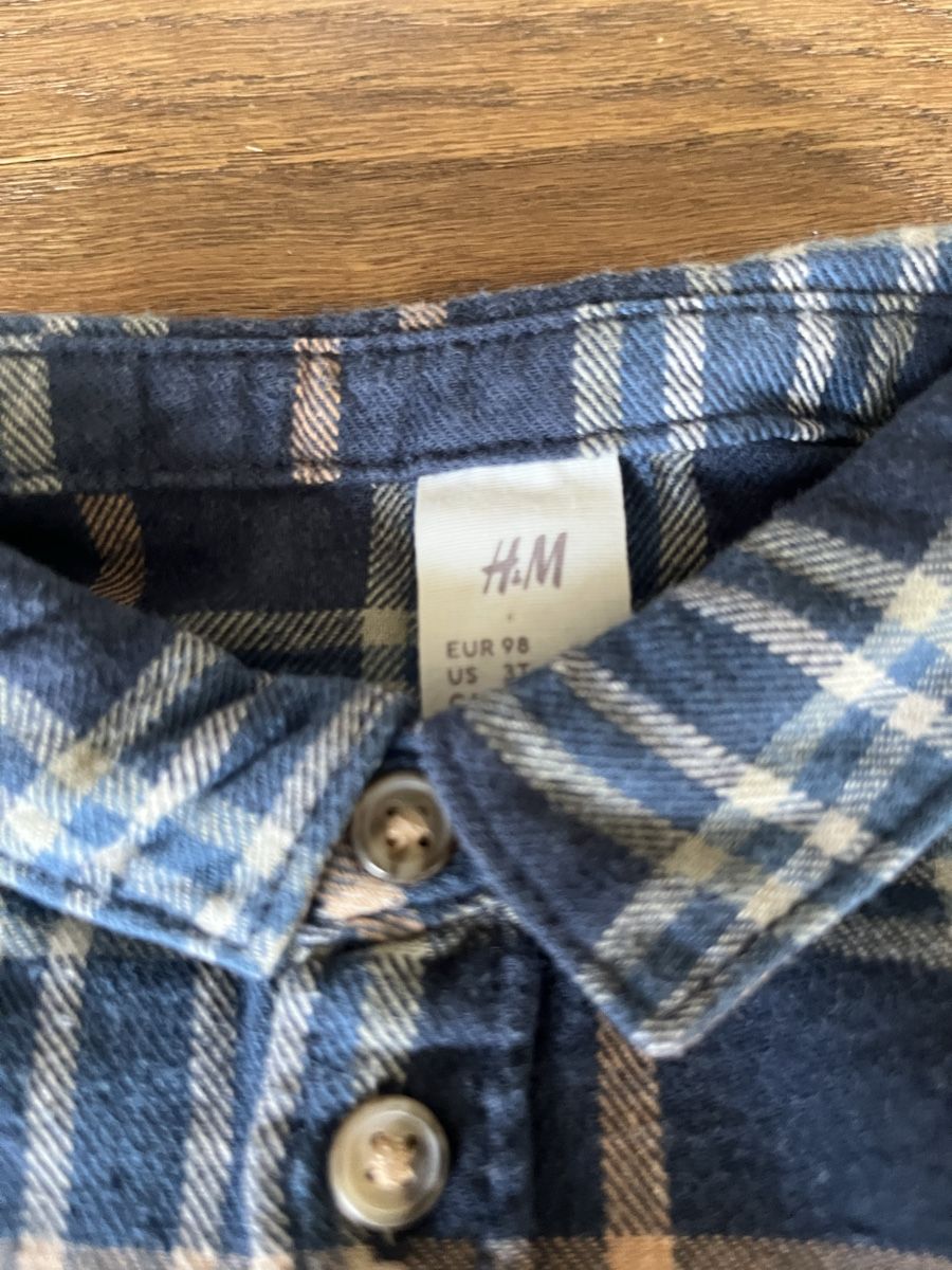 H&M Camicie, T-shirt & Polo: H&M Kinderhemd Neu Gr. 98 – Nuovo (secondo la descrizione) da Zollikerberg venduto da LLV 1