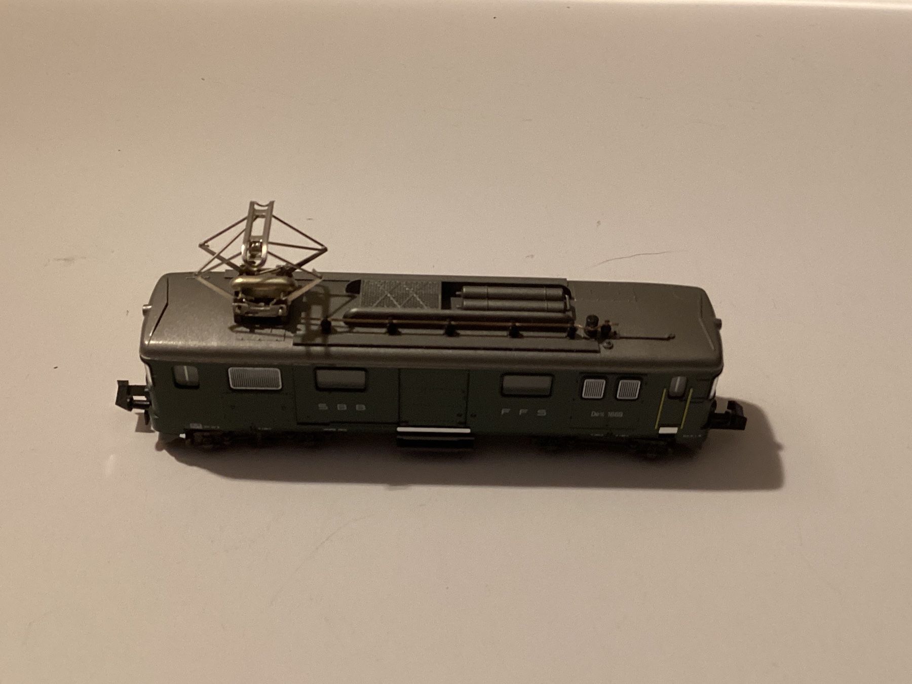 Hobbytrain Modellini di ferrovie: Hobbytrain De 4/4 1669 SBB 1:160 – Usato da Effretikon venduto da simtek_de 2