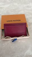 Louis Vuitton – Porte-cartes en cuir Épi – Rose / Fuchsia