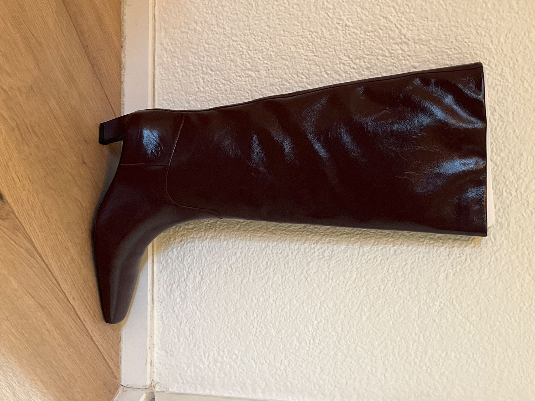H&M Damenschuhe: Lederstiefel 38, weinrot – Gebraucht aus Oetwil am See von tbu_9tpv 1