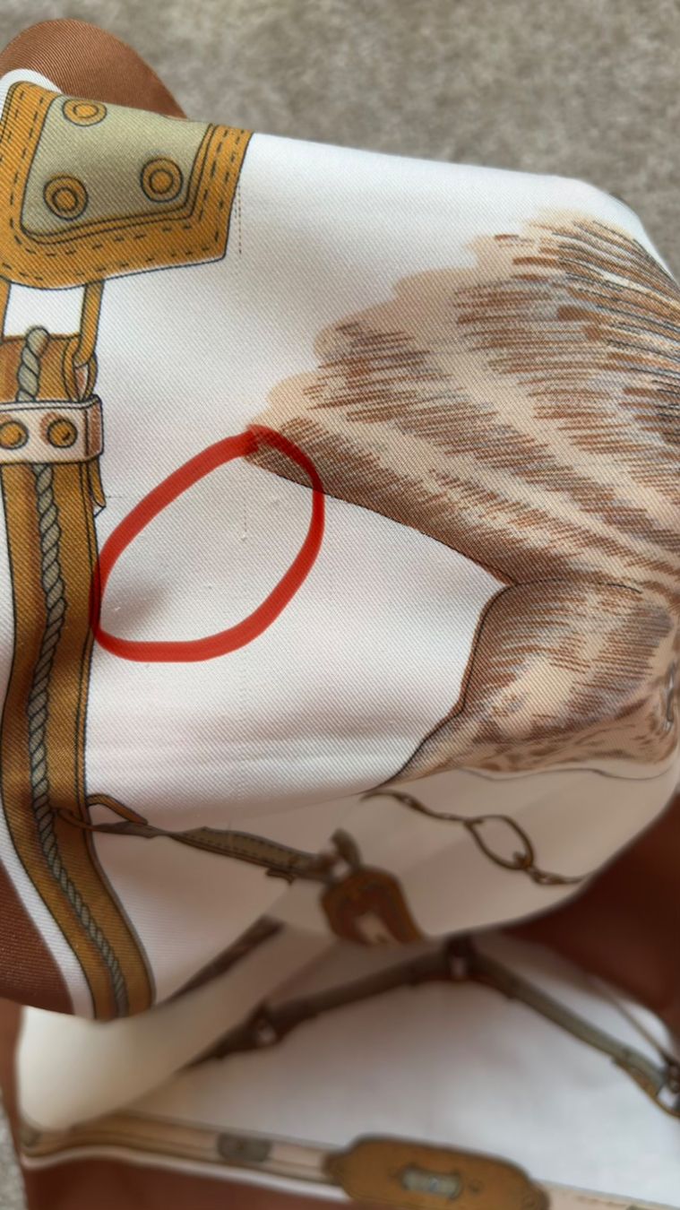 Foulards, Tücher & Schals: Foulard Carré Halstuch Chevaux 77x77 – Gebraucht aus Vuippens von Anna_as 5