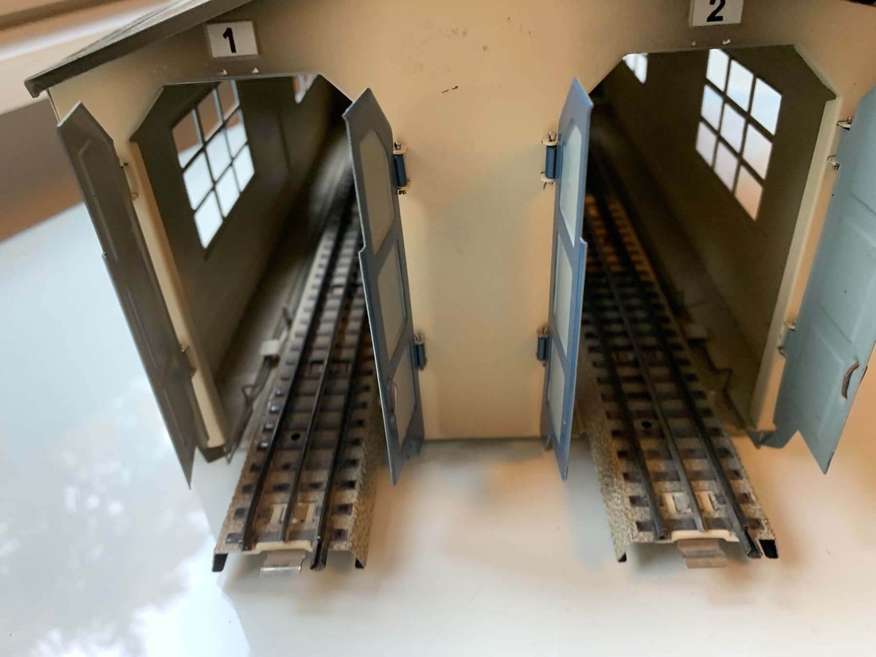 Märklin Modellini di ferrovie: Märklin HO Lockschuppen – Usato da Heimberg venduto da Piaggio12 2