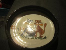 Teller mit zwei Katzen, hoher Rand