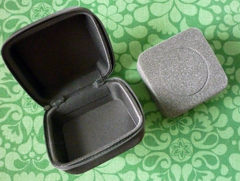 Scatole porta orologi: CORUM - UhrenBox - ETUI – Usato da Adliswil venduto da di_hans 3