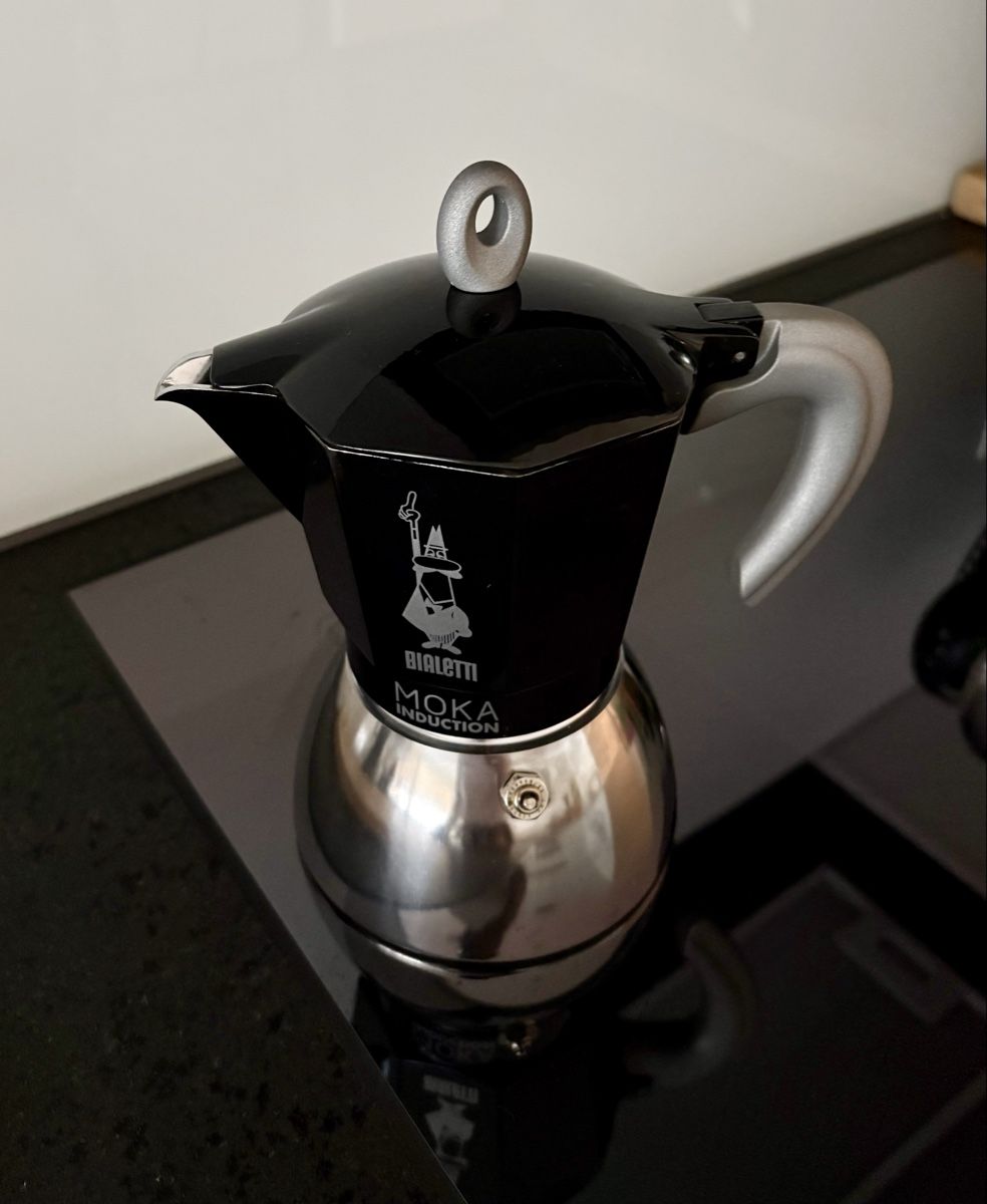 Bialetti Macchine per caffè & Macchine per espresso: Bialetti 6 Tassen Induktion – Nuovo (secondo la descrizione) da Fraubrunnen venduto da cur_c2cc 1