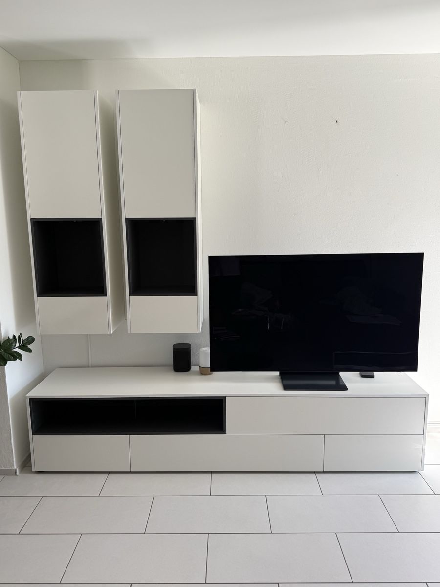 Mobili TV: Wohnwand – Usato da Fläsch venduto da Deborah.Widrig.