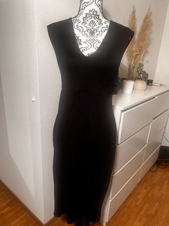 H&M Kleid schwarz Grösse M guter Zustand